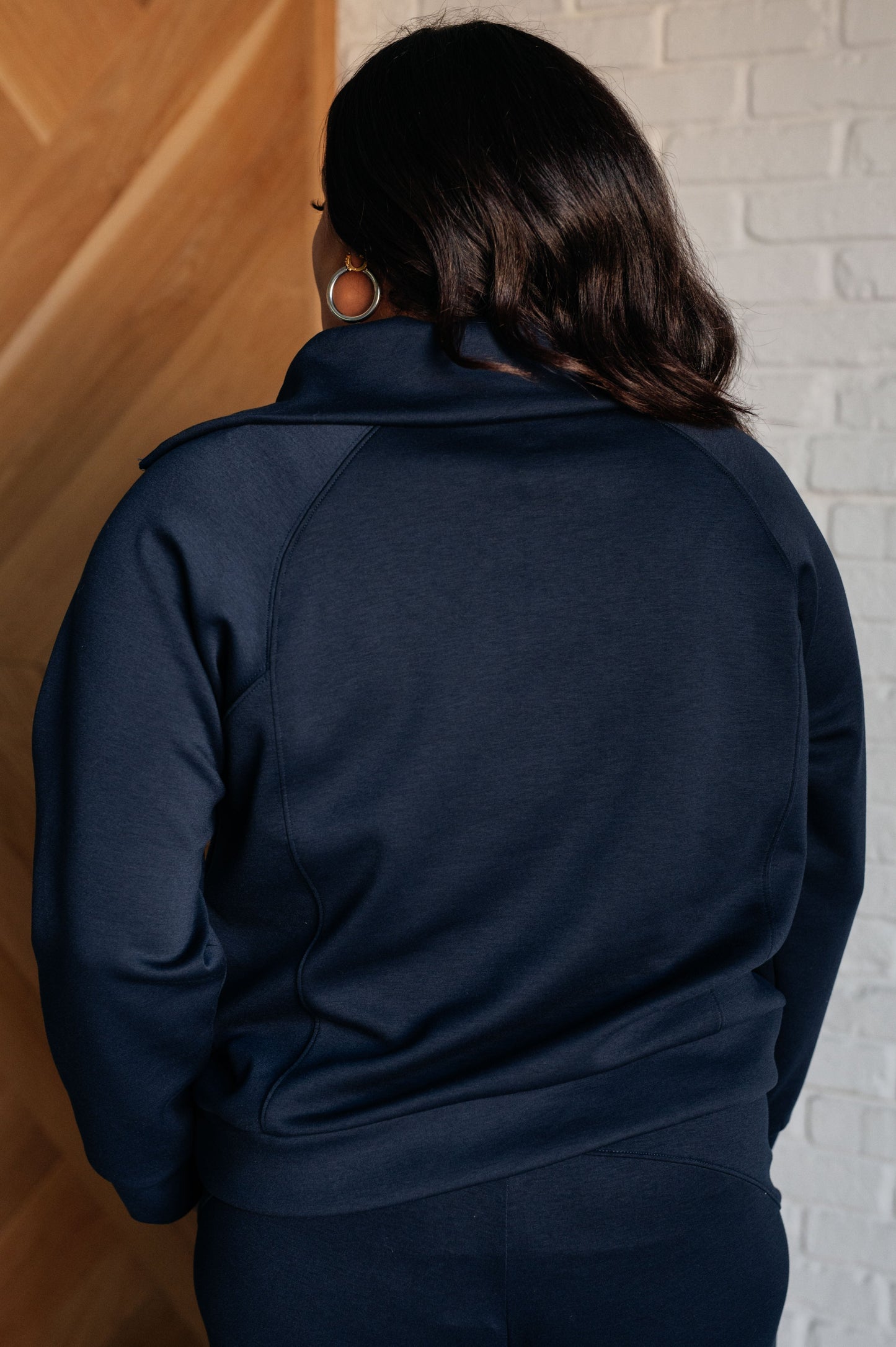 Dear Scarlett Hamptons Travel Half Zip Pullover in Navy Sweatshirt