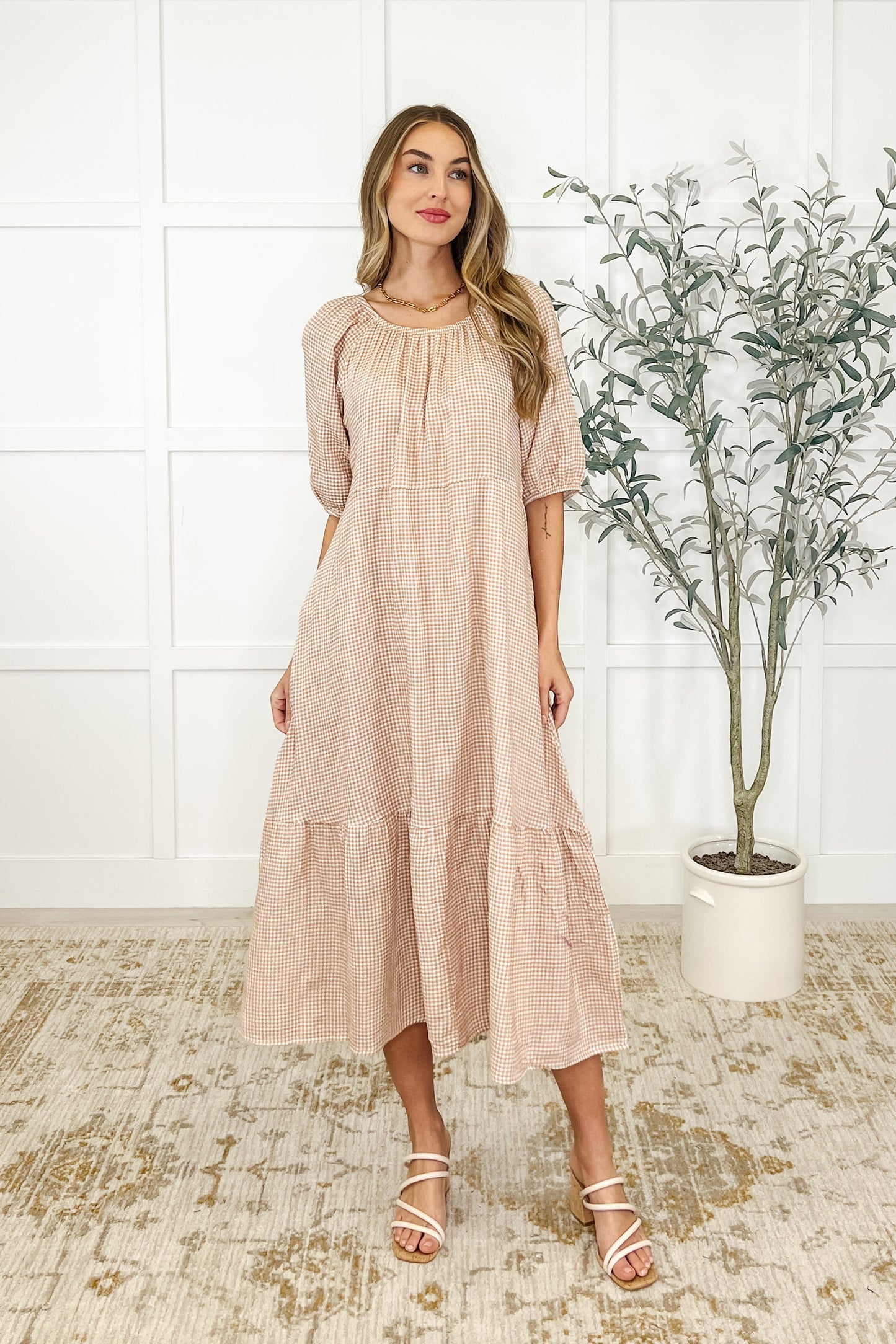 Honey Mark Hazel Dress in Toffee